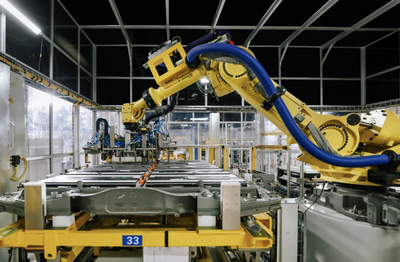 展現(xiàn)深厚技術(shù)底蘊(yùn) 上汽通用汽車武漢奧特能超級工廠竣工投產(chǎn)