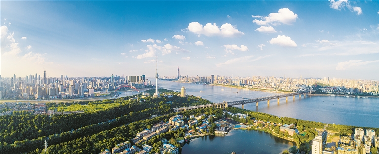 對(duì)標(biāo)先進(jìn) 打造一流營(yíng)商環(huán)境|武漢市_新浪財(cái)經(jīng)_新浪網(wǎng)